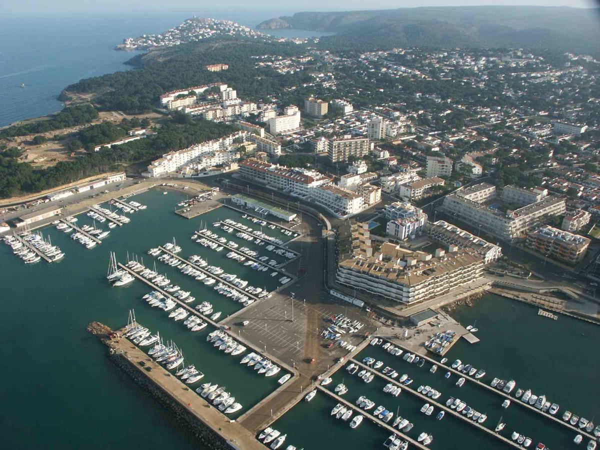 La Timpa - Apartamentos L' Escala Kültér fotó